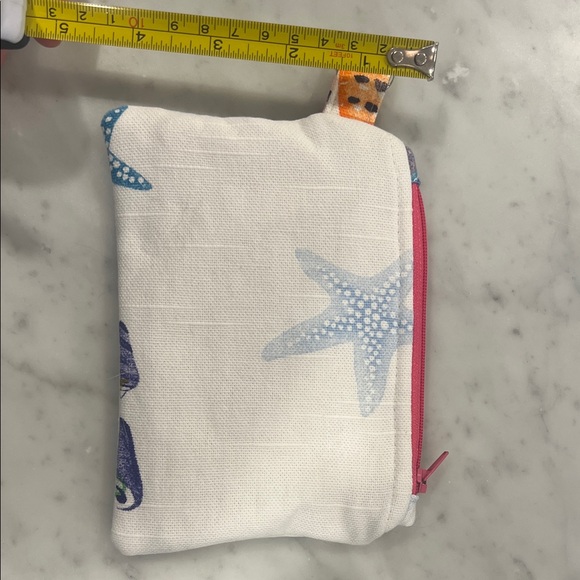 Colorful Seashell Print Pouch - Picture 3 of 4